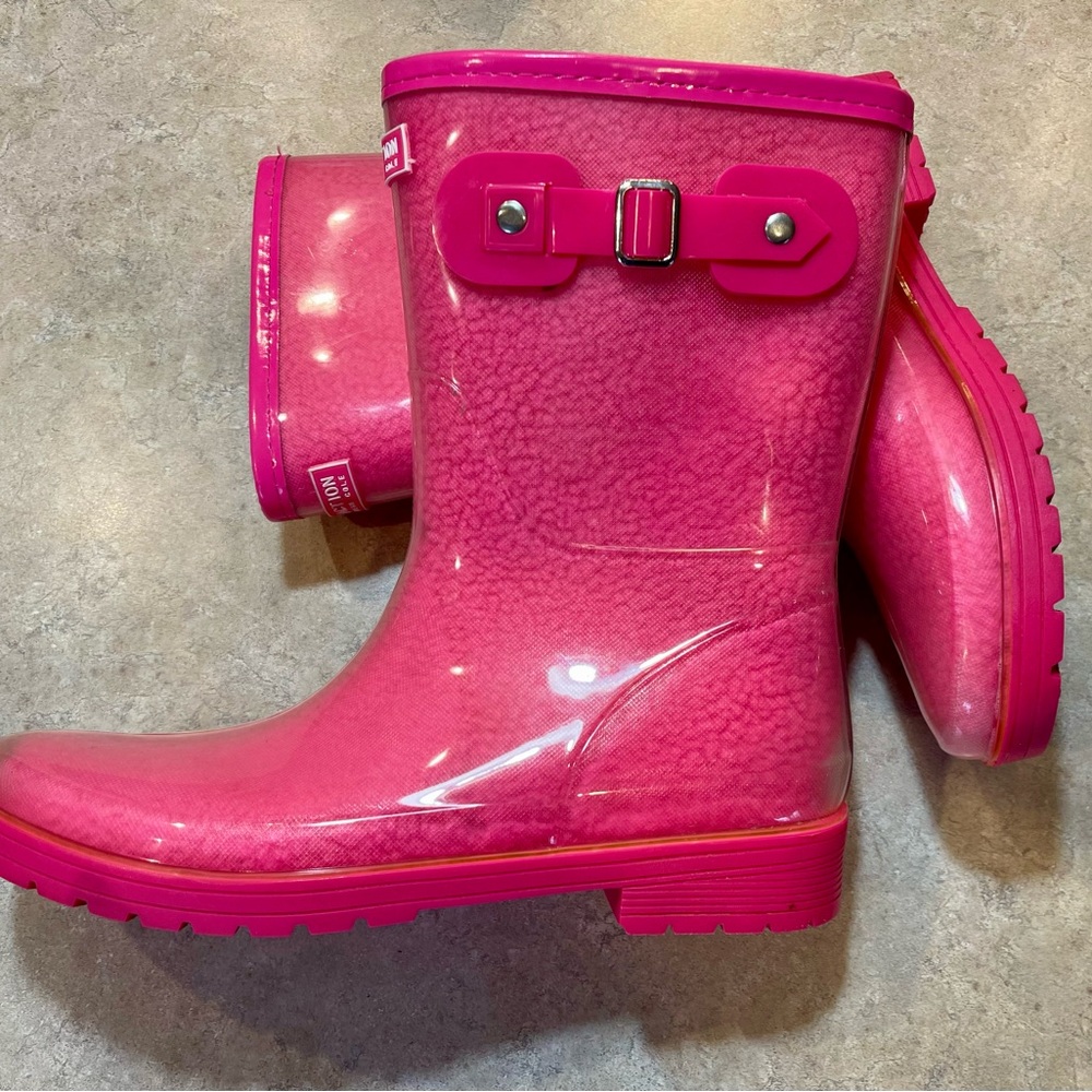 Kenneth Cole Pink Rainboots size 11